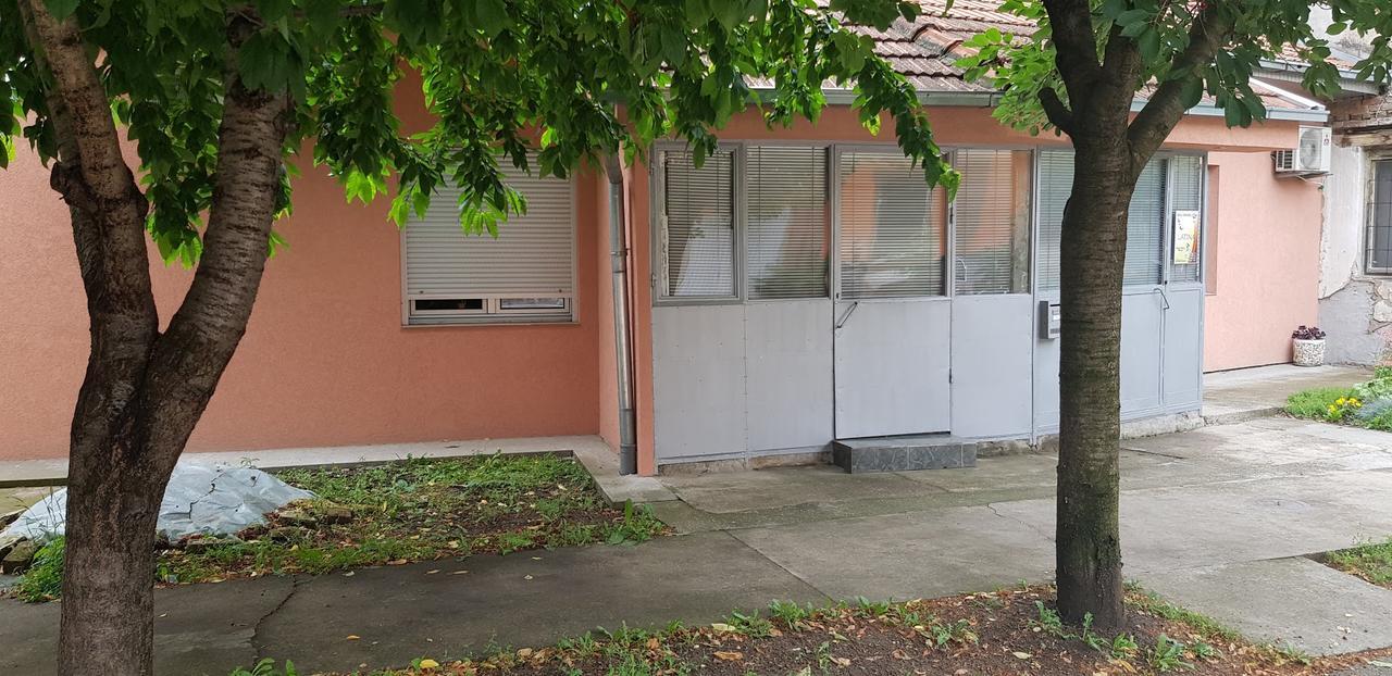 Cozy Apartment In The Center Of Novi Sad! Luaran gambar